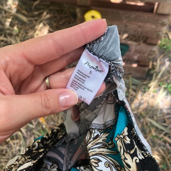 Papaya halter top - Picture 4 of 4